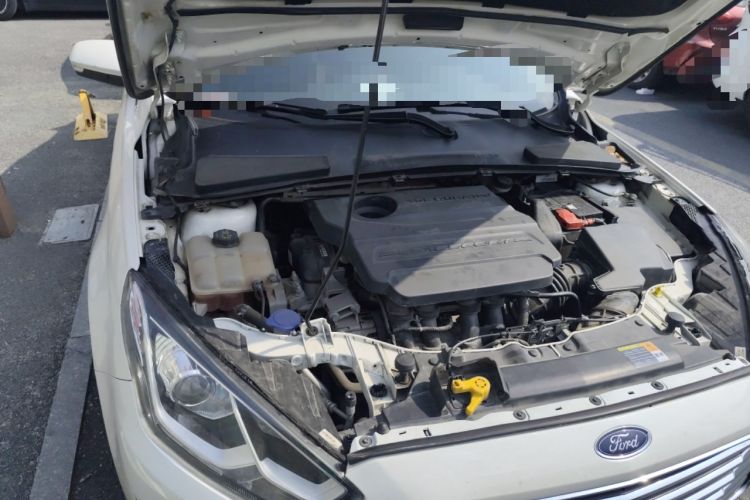 Used Ford Escort 2017 1.5L Automatic Comfort Model Engine Bay Right