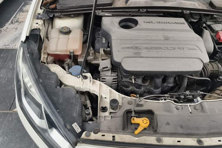 Used Ford Escort 2017 Revised Version 1.5L Automatic Comfort Edition Engine Bay Right