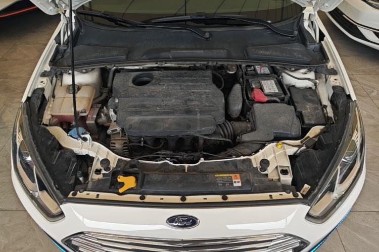 Used Ford Escort 2017 Happiness Edition 1.5L Automatic Fashion Version Engine Bay