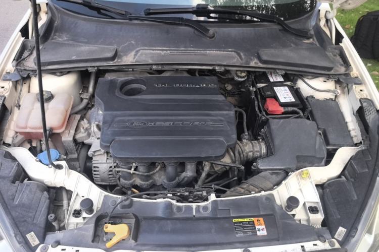 Used Ford Escort 2017 1.5L Manual Comfort Model Engine Bay