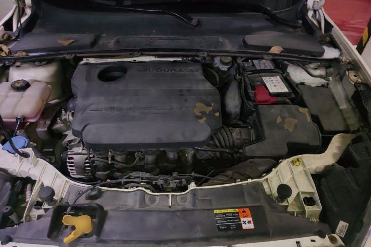 Used Ford Escort 2017 Happiness Edition 1.5L Automatic Fashion Version Engine Bay