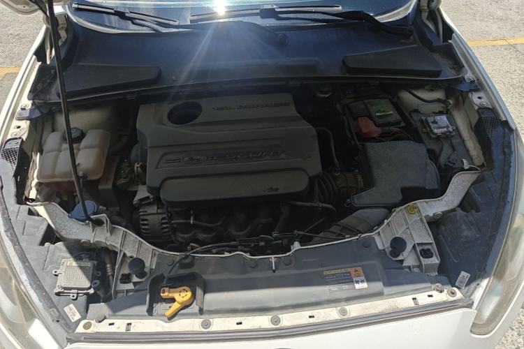 Used Ford Escort 2017 1.5L Manual Comfort Model Engine Bay