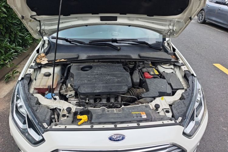 Used Ford Escort 2017 Happiness Edition 1.5L Automatic Fashion Version Engine Bay