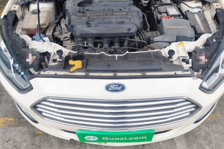 Used Ford Escort 2017 Happy Edition 1.5L Manual Fashion Model Engine Bay