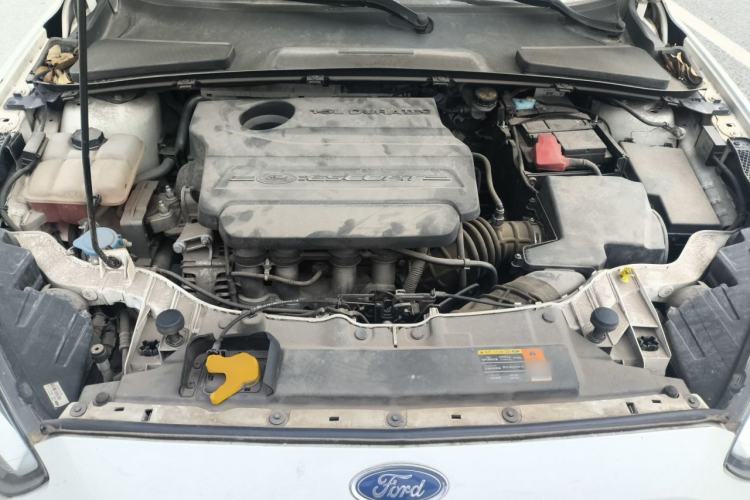 Used Ford Escort 2017 Revised Version 1.5L Manual Comfort Edition Engine Bay