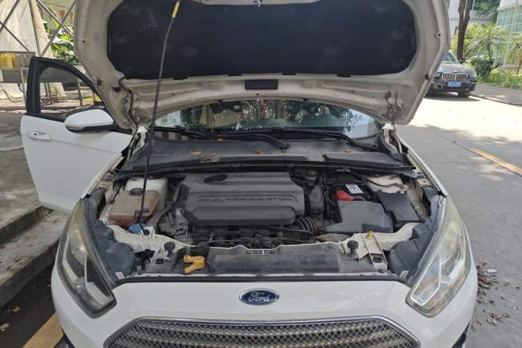Used Ford Escort 2017 1.5L Automatic Comfort Model Engine Bay