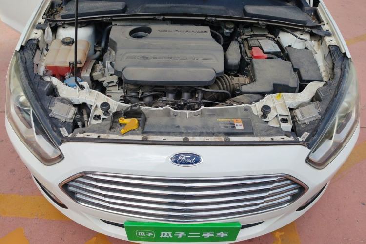 Used Ford Escort 2017 Happiness Edition 1.5L Automatic Fashion Version Engine Bay