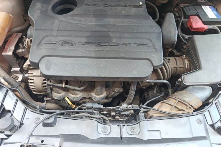 Used Ford Escort 2017 Happiness Edition 1.5L Automatic Fashion Version Engine Bay