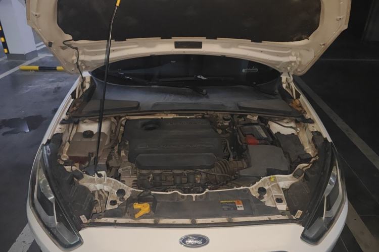 Used Ford Escort 2017 Happy Edition 1.5L Manual Fashion Model Engine Bay