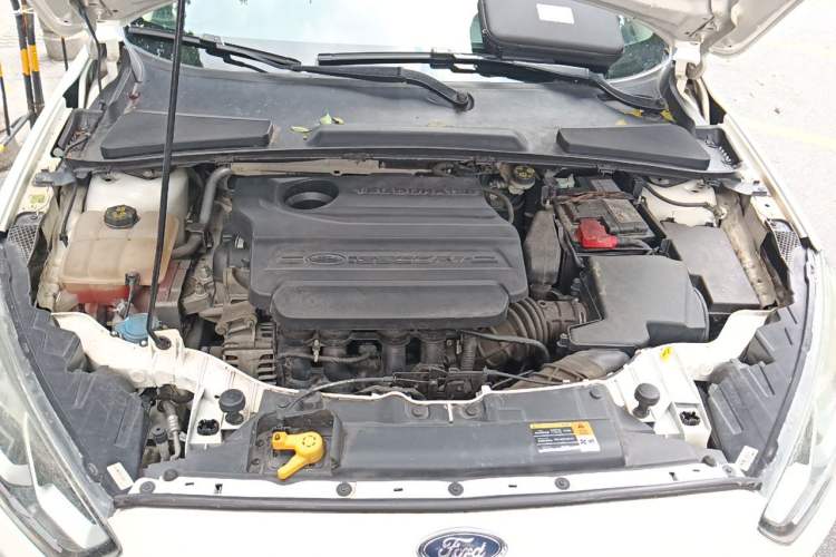 Used Ford Escort 2017 Revised Version 1.5L Automatic Comfort Edition Engine Bay