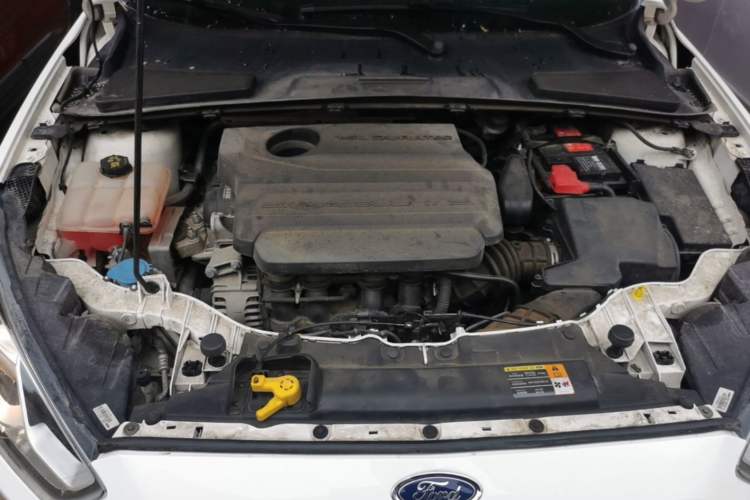Used Ford Escort 2017 Happiness Edition 1.5L Automatic Fashion Version Engine Bay