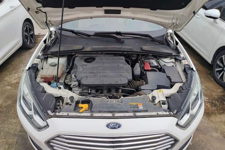 Used Ford Escort 2017 Revised Version 1.5L Automatic Comfort Edition Engine Bay