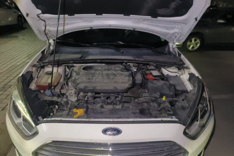 Used Ford Escort 2017 Happiness Edition 1.5L Automatic Fashion Version Engine Bay