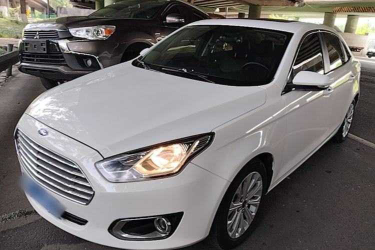 Ojetý Ford Escort 2017 Happiness Edition 1.5L Automatic Fashion Version Guazi used car, China used car export, Used car for sale, Used  cars, Cheapest cars for sale