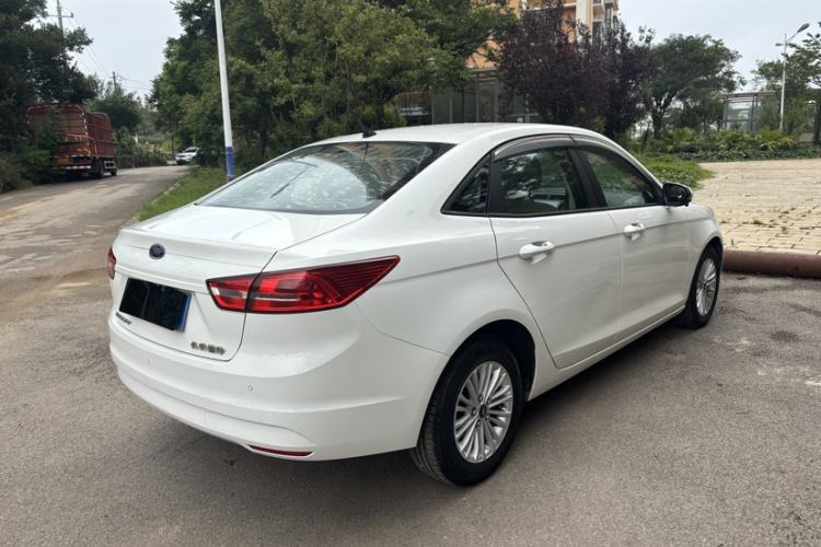 Used Ford Escort 2017 1.5L Automatic Comfort Model Exterior 1