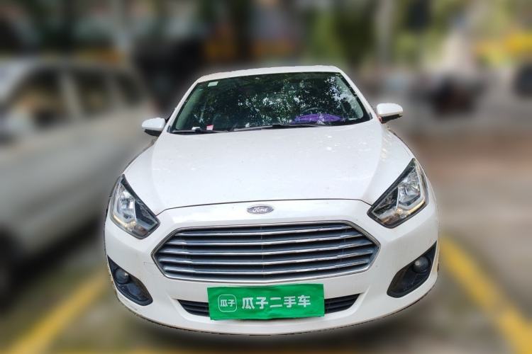 Used Ford Escort 2017 Happiness Edition 1.5L Automatic Fashion Version Exterior 1