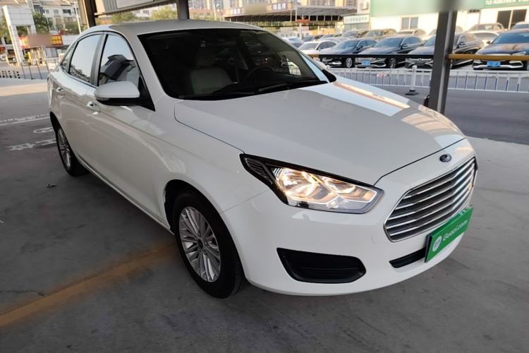 Used Ford Escort 2017 Revised Version 1.5L Manual Comfort Edition Exterior 1