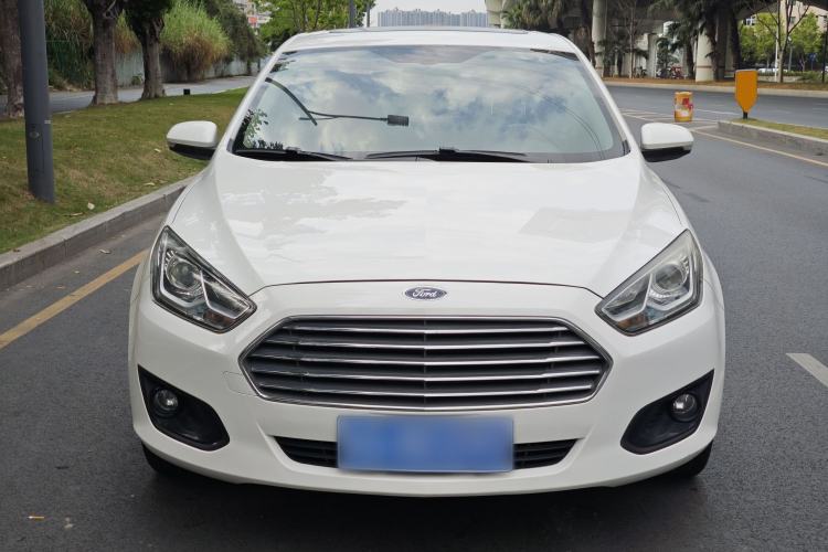Used Ford Escort 2017 Happiness Edition 1.5L Automatic Fashion Version Exterior 1