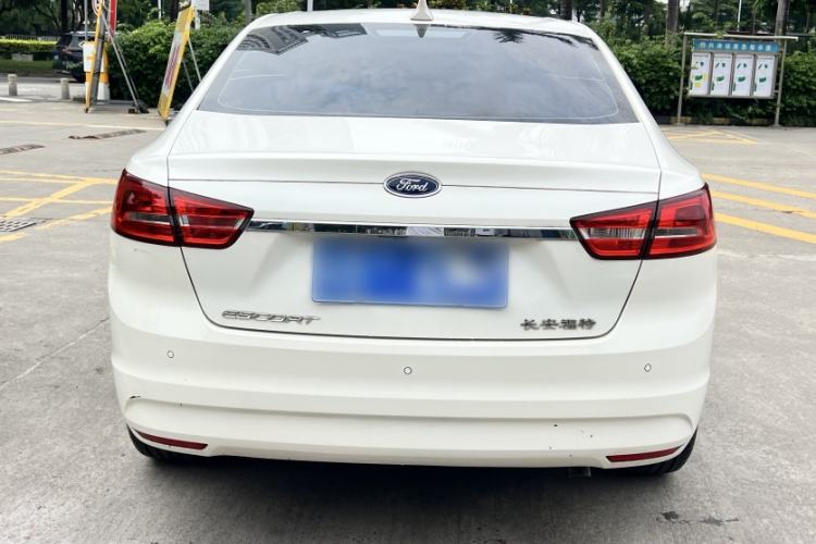 Used Ford Escort 2017 Happiness Edition 1.5L Automatic Fashion Version Exterior 1
