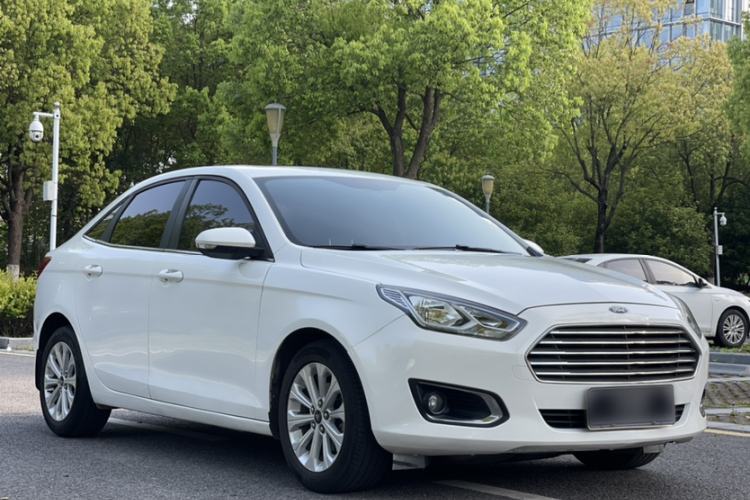 Used Ford Escort 2017 Happiness Edition 1.5L Automatic Fashion Version Exterior 1