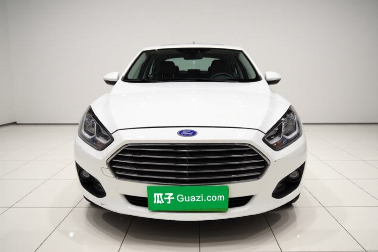 Used Ford Escort 2017 Happiness Edition 1.5L Automatic Fashion Version Exterior 1