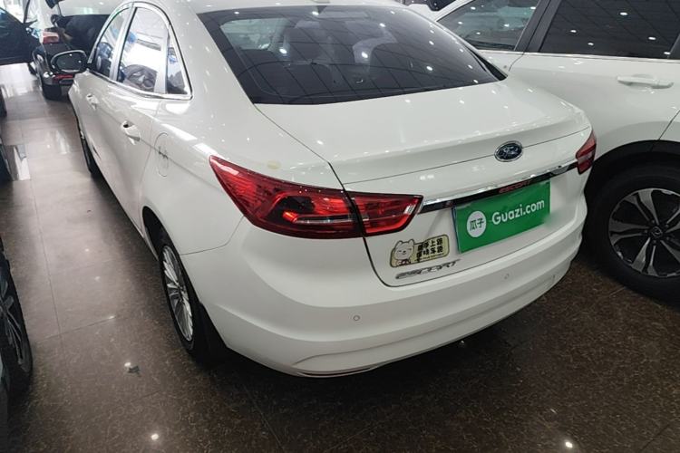 Used Ford Escort 2017 1.5L Manual Comfort Model Exterior 2