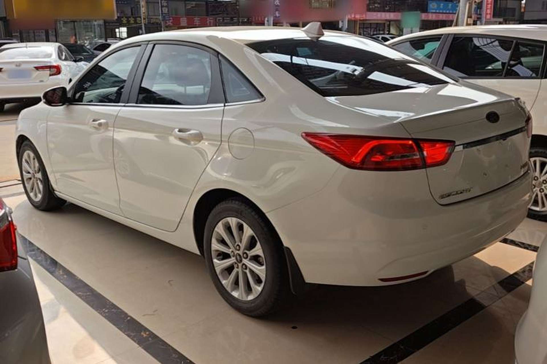 Used Ford Escort 2017 Happiness Edition 1.5L Automatic Fashion Version Exterior 2