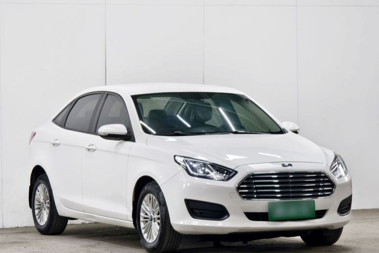 Used Ford Escort 2017 Revised Version 1.5L Automatic Comfort Edition Exterior 2