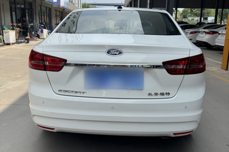Used Ford Escort 2017 Happiness Edition 1.5L Automatic Fashion Version Exterior 2