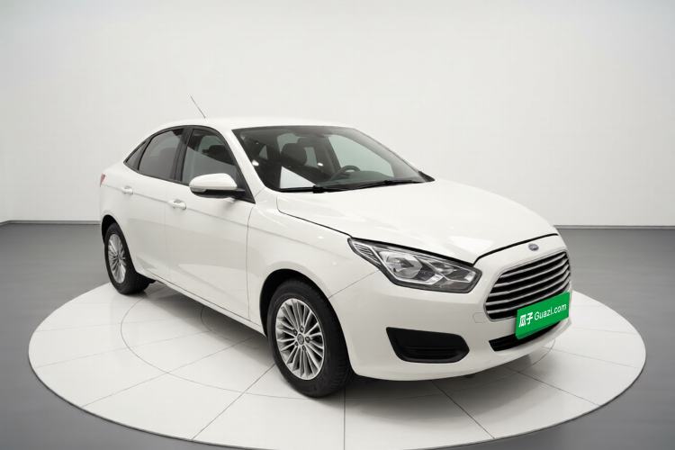 Used Ford Escort 2017 Revised Version 1.5L Manual Comfort Edition Exterior 2
