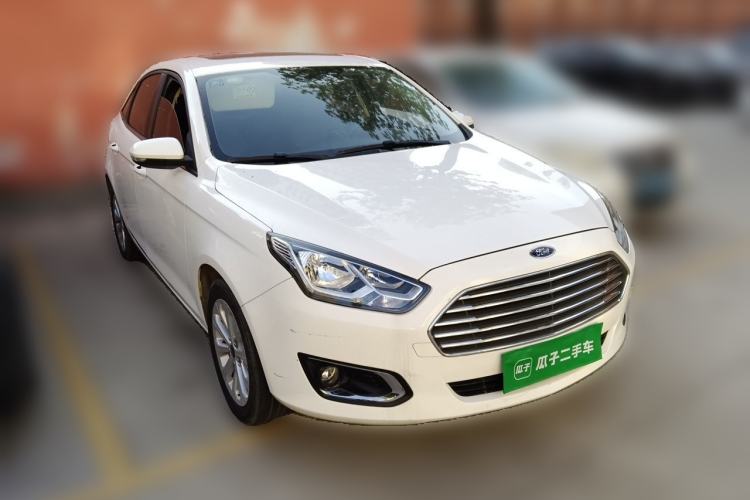 Used Ford Escort 2017 Revised Version 1.5L Automatic Comfort Edition Exterior 2