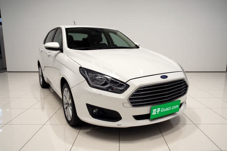 Used Ford Escort 2017 Happiness Edition 1.5L Automatic Fashion Version Exterior 2
