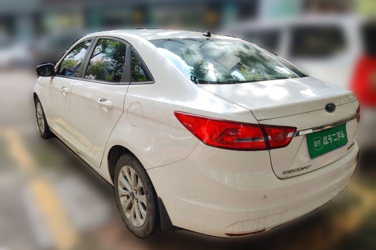 Used Ford Escort 2017 Happiness Edition 1.5L Automatic Fashion Version Exterior 3