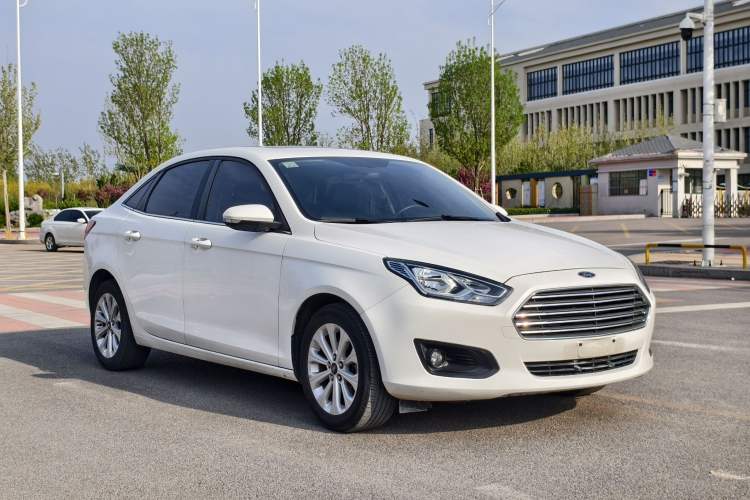 Used Ford Escort 2017 Happiness Edition 1.5L Automatic Fashion Version Exterior 3