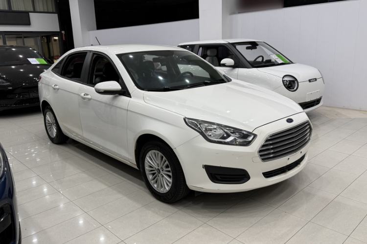 Used Ford Escort 2017 Revised Version 1.5L Automatic Comfort Edition Exterior 3