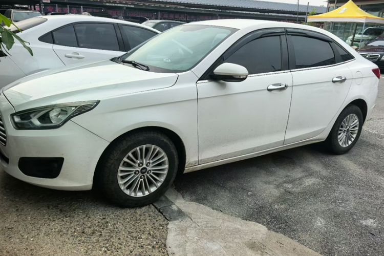 Used Ford Escort 2017 1.5L Manual Comfort Model Exterior 3