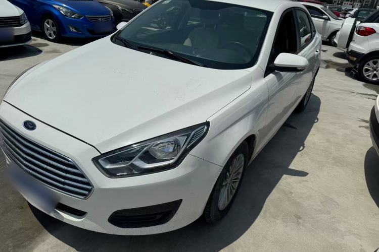 Used Ford Escort 2017 Revised Version 1.5L Manual Comfort Edition Exterior 4