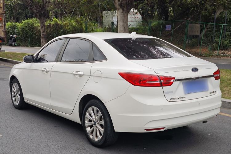 Used Ford Escort 2017 Happiness Edition 1.5L Automatic Fashion Version Exterior 4