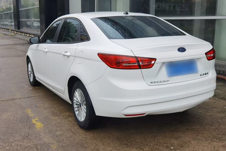 Used Ford Escort 2017 Revised Version 1.5L Automatic Comfort Edition Exterior 4