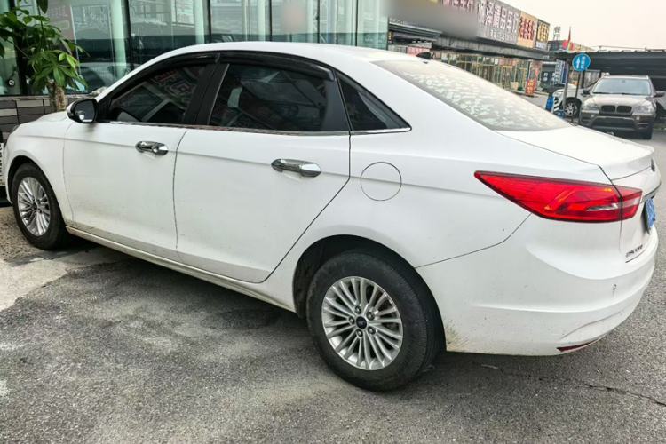 Used Ford Escort 2017 1.5L Manual Comfort Model Exterior 4