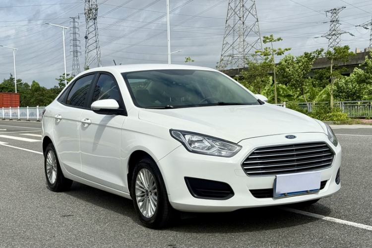 Used Ford Escort 2017 Revised Version 1.5L Automatic Comfort Edition Exterior 4