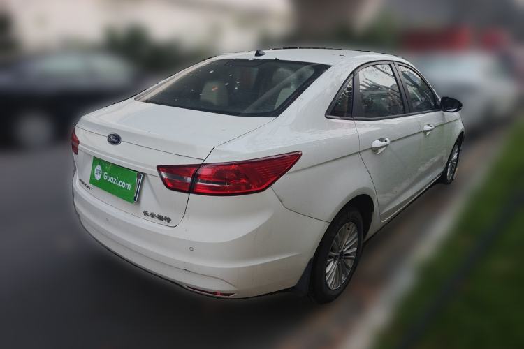 Used Ford Escort 2017 Revised Version 1.5L Automatic Comfort Edition Exterior 5
