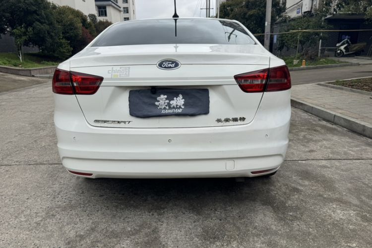 Used Ford Escort 2017 Revised Version 1.5L Automatic Comfort Edition Exterior 5