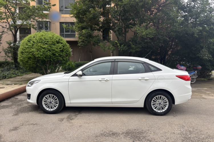 Used Ford Escort 2017 1.5L Automatic Comfort Model Exterior 5