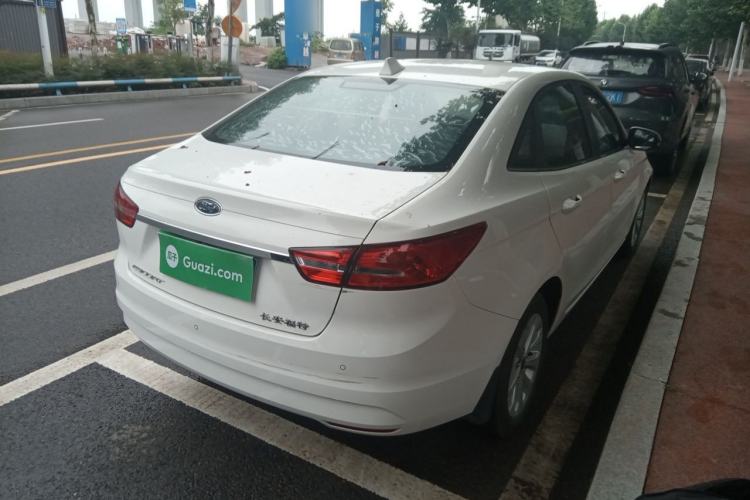 Used Ford Escort 2017 Happy Edition 1.5L Manual Fashion Model Exterior 5