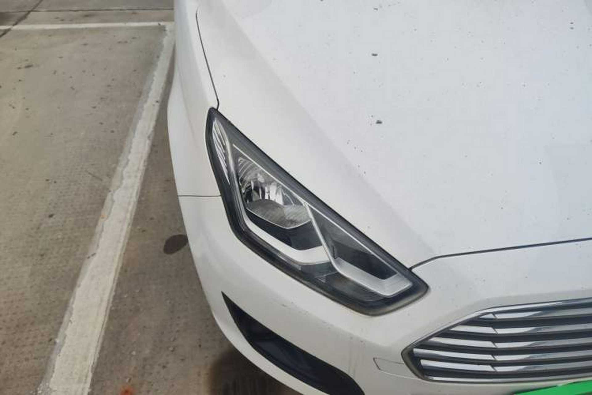 Used Ford Escort 2017 1.5L Manual Comfort Model Exterior 6