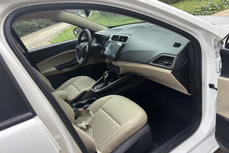Used Ford Escort 2017 1.5L Automatic Comfort Model Exterior 6