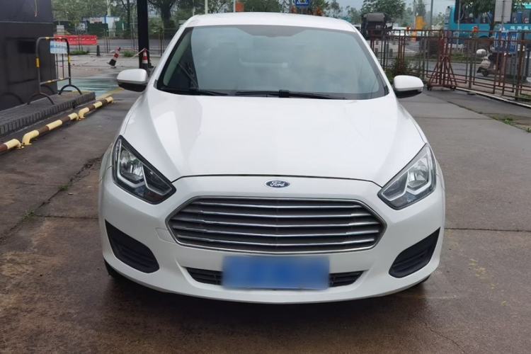 Used Ford Escort 2017 Revised Version 1.5L Automatic Comfort Edition Exterior 6