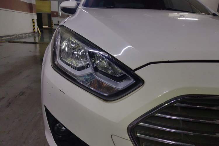 Used Ford Escort 2017 Happiness Edition 1.5L Automatic Fashion Version Exterior 6