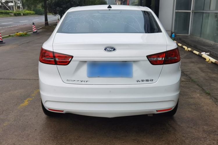 Used Ford Escort 2017 Revised Version 1.5L Automatic Comfort Edition Exterior 7